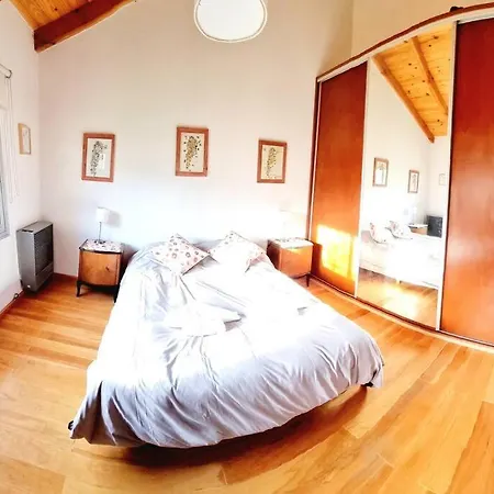 Esquel House Hermosa Casa Con Vista A La Montana Exterior photo